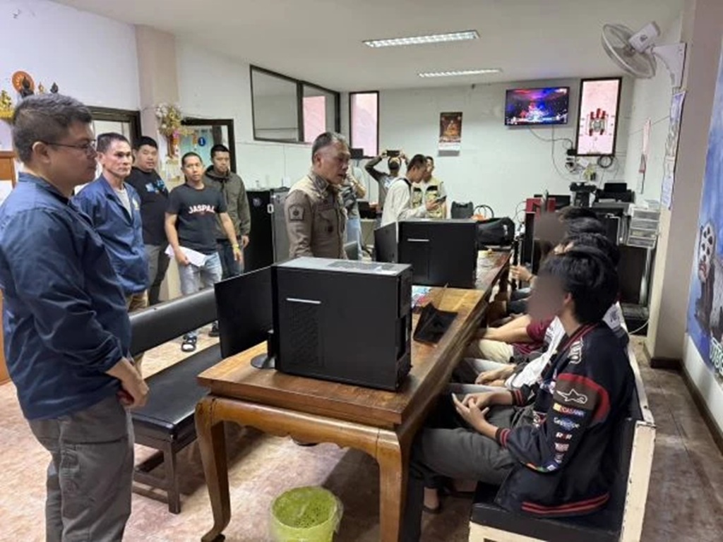 เชียงราย รวบ 5 วัยรุ่น เปิดบัญชีม้า จัดหาซิมเถื่อน รับโอนเงินผิดกฎหมาย