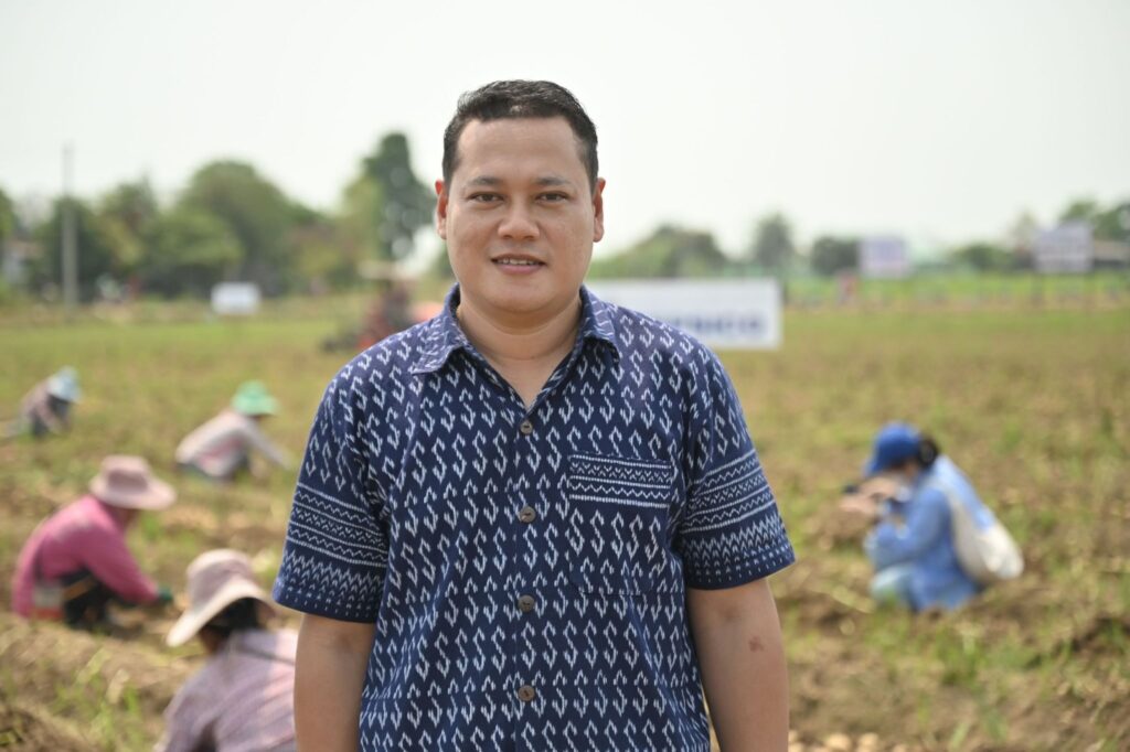 เกษตรกรเชียงรายพบทองคำในแปลงปลูกมันฝรั่ง