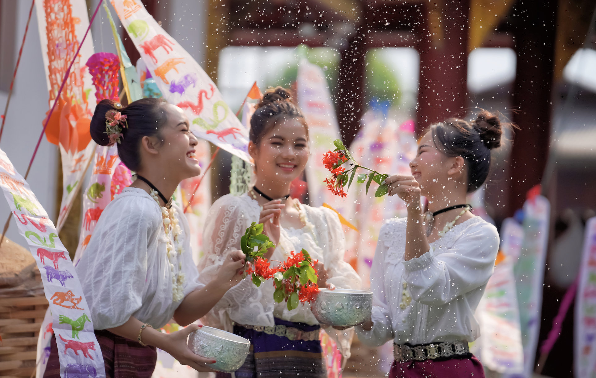 ททท. เชียงราย ชวนเที่ยวสงกรานต์และสัมผัสสีสันวัฒนธรรมเหนือ เมษายน-พฤษภาคม 2568
