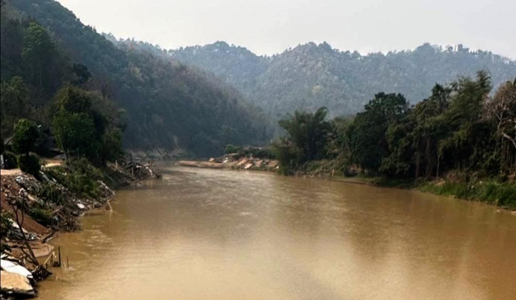 ความกังวลด้านสุขภาพเพิ่มขึ้นเหนือแม่น้ำกกเนื่องจากการทำเหมืองในเมียนมาร์